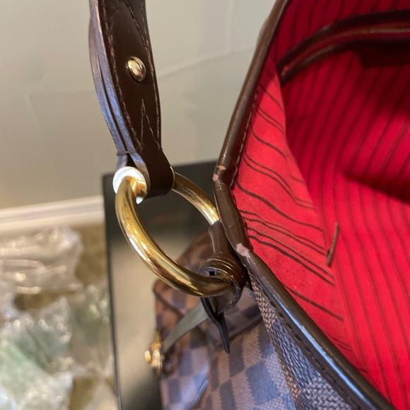 Authentic LV Delightful - Picture 14 of 16